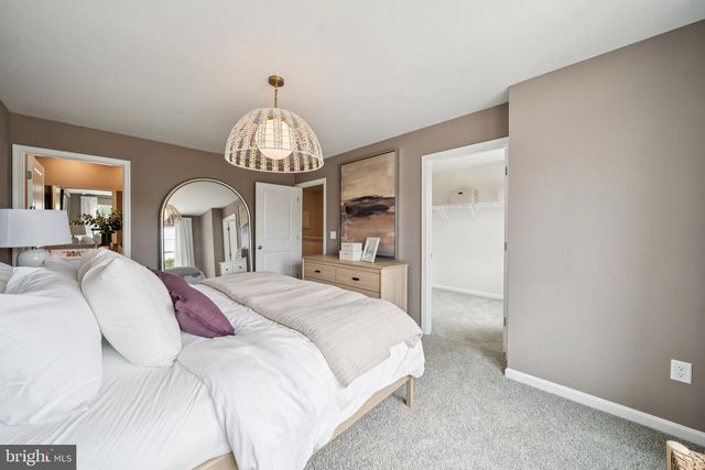 252 CAMDEN DR, Waynesboro, VA 22980