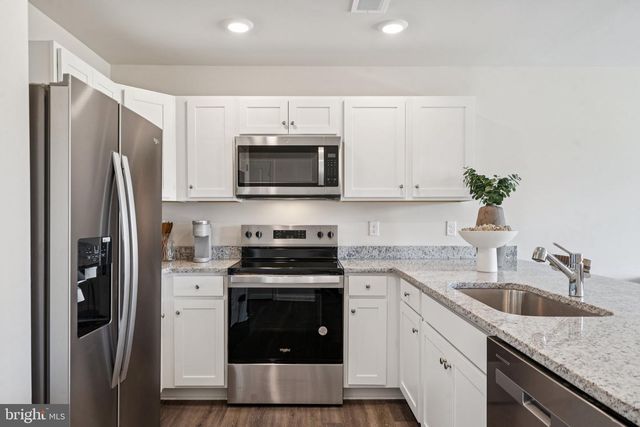 252 CAMDEN DR, Waynesboro, VA 22980