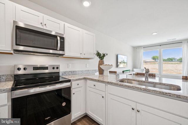 252 CAMDEN DR, Waynesboro, VA 22980