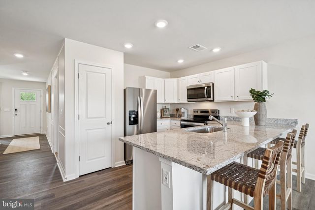 252 CAMDEN DR, Waynesboro, VA 22980