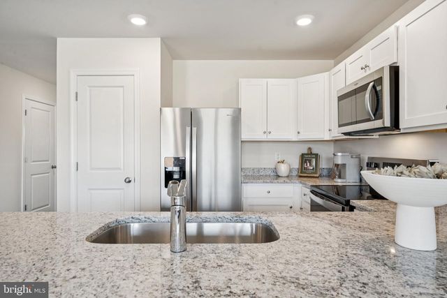 252 CAMDEN DR, Waynesboro, VA 22980