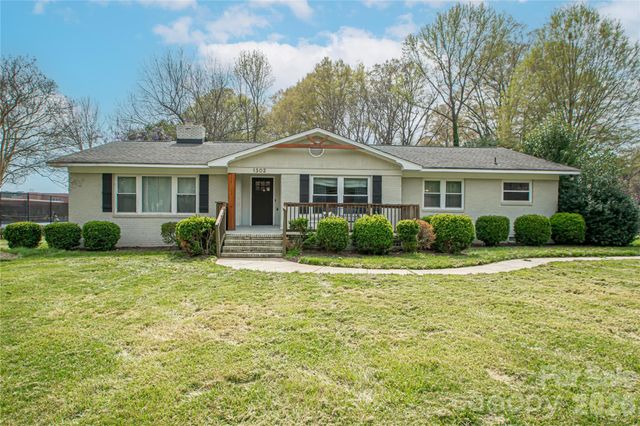 1302 E Franklin Street, Monroe, NC 28112