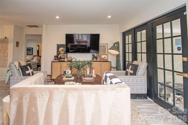 1302 E Franklin Street, Monroe, NC 28112