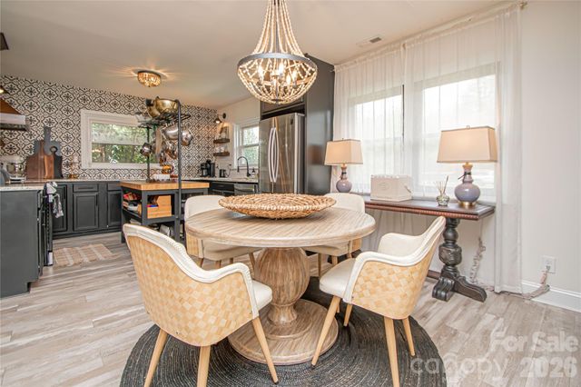 1302 E Franklin Street, Monroe, NC 28112