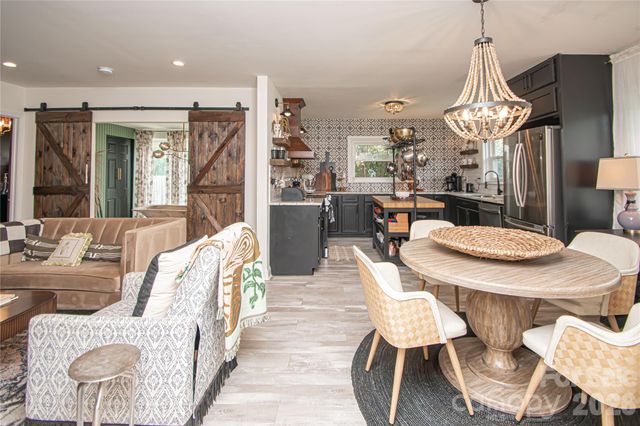 1302 E Franklin Street, Monroe, NC 28112