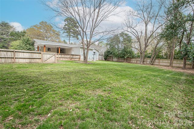 1302 E Franklin Street, Monroe, NC 28112