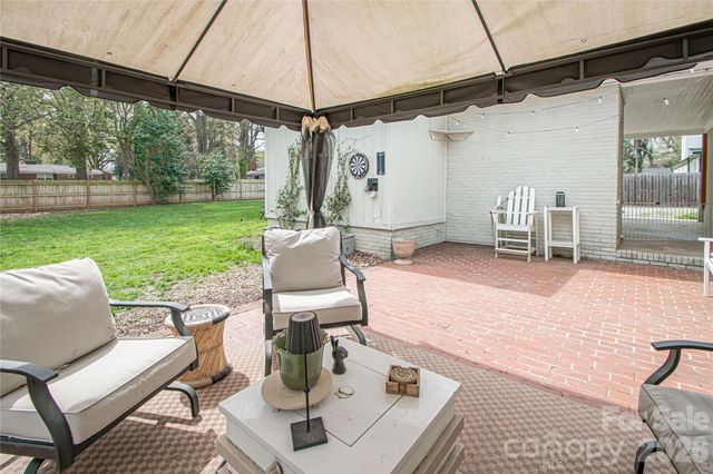 1302 E Franklin Street, Monroe, NC 28112