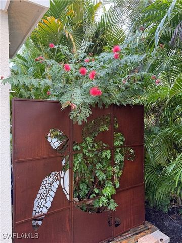 4437 Southern Breeze DR, Naples, FL 34114