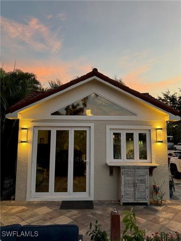 4437 Southern Breeze DR, Naples, FL 34114