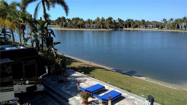 4437 Southern Breeze DR, Naples, FL 34114