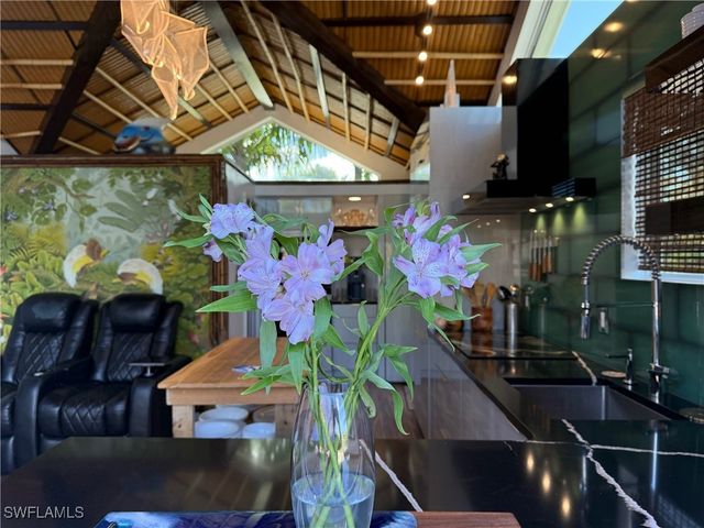 4437 Southern Breeze DR, Naples, FL 34114