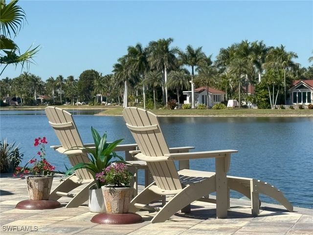 4437 Southern Breeze DR, Naples, FL 34114