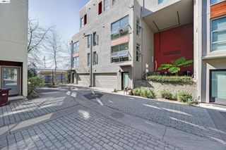 6466 Hollis St 182, Emeryville, CA 94608