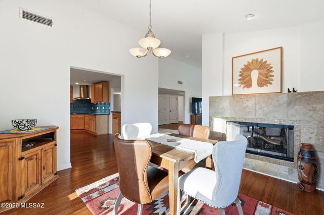 5772 N Camino Del Conde, Tucson, AZ 85718