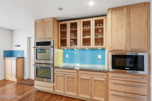 5772 N Camino Del Conde, Tucson, AZ 85718
