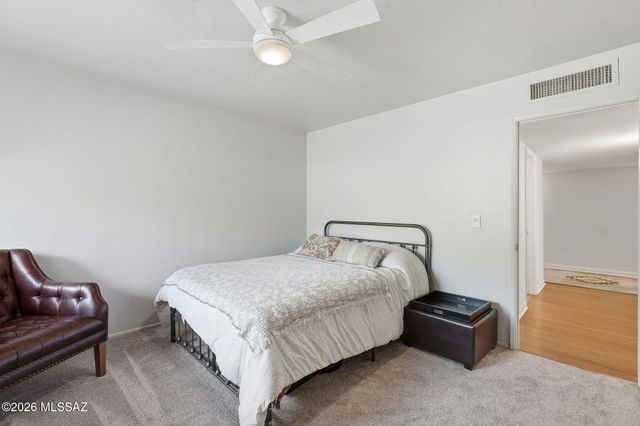5772 N Camino Del Conde, Tucson, AZ 85718