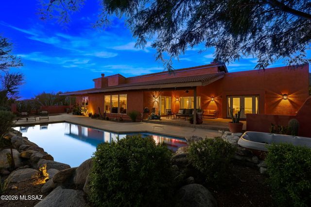 5772 N Camino Del Conde, Tucson, AZ 85718