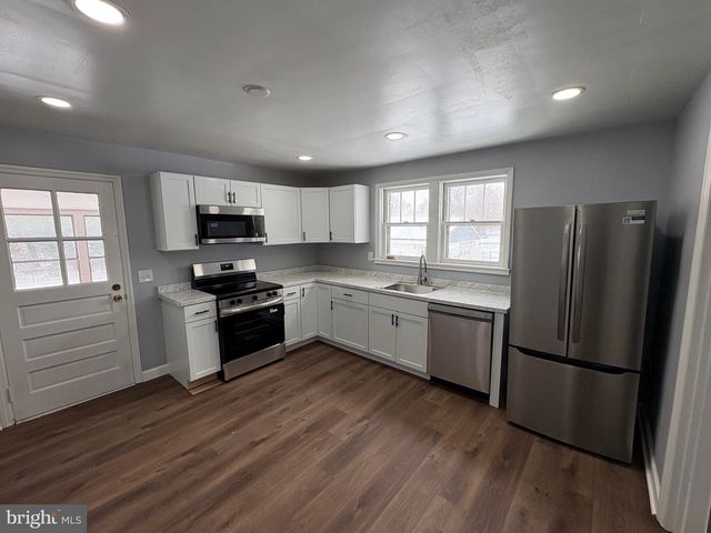 7844 CLARK STATION RD, Severn, MD 21144