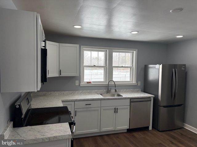 7844 CLARK STATION RD, Severn, MD 21144