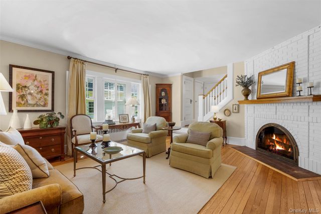 7 Soundview Drive, Larchmont, NY 10538