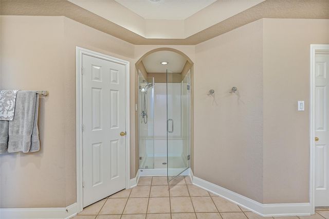 1607 Cascade Falls Drive, Friendswood, TX 77546