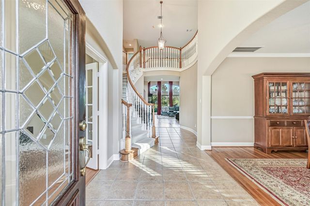 1607 Cascade Falls Drive, Friendswood, TX 77546
