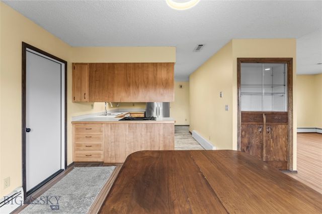 526 N 10th, Bozeman, MT 59715