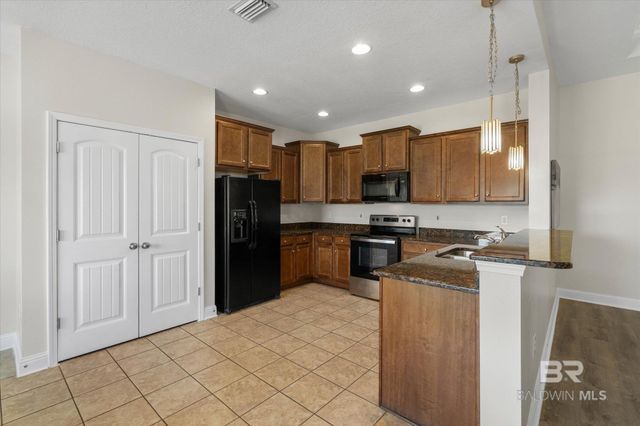9490 Ottawa Drive, Daphne, AL 36526