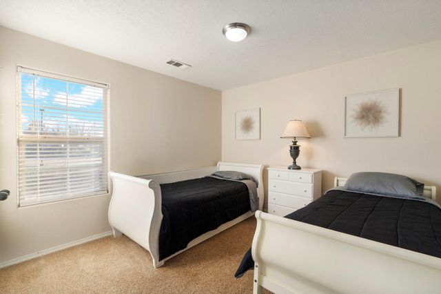 2332 ACADEMIC Place SE, Albuquerque, NM 87106