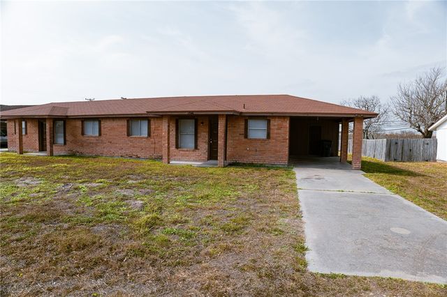 1839 Elizabeth St, Ingleside, TX 78362