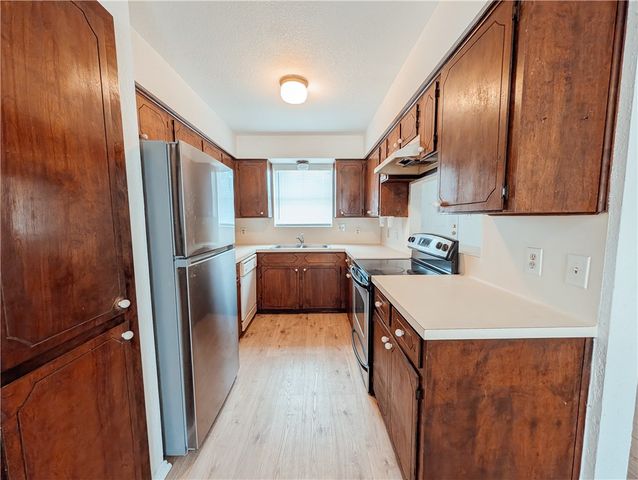 1839 Elizabeth St, Ingleside, TX 78362