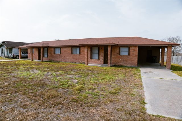 1839 Elizabeth St, Ingleside, TX 78362
