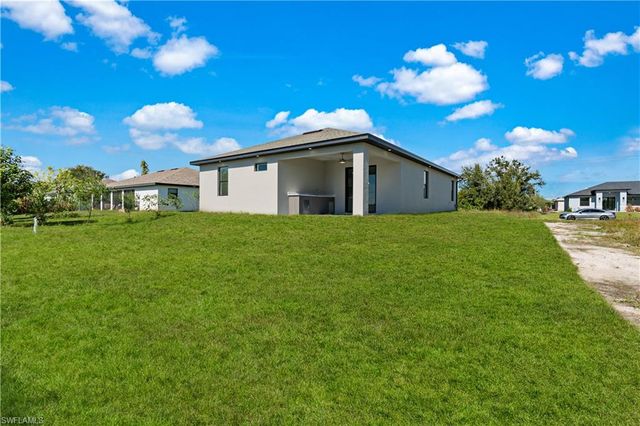 4109 17th ST SW, Lehigh Acres, FL 33976