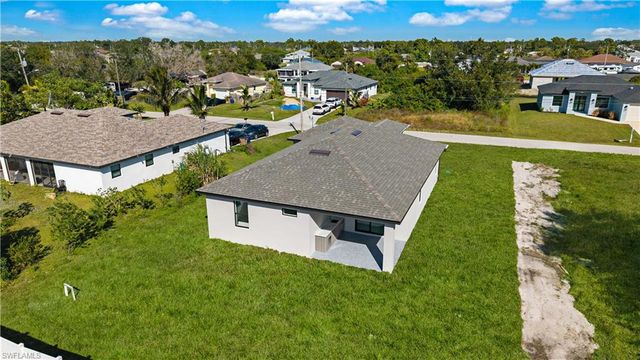 4109 17th ST SW, Lehigh Acres, FL 33976