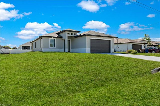 4109 17th ST SW, Lehigh Acres, FL 33976