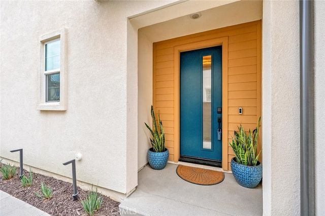 1306 Roots Way, Rancho Mission Viejo, CA 92694