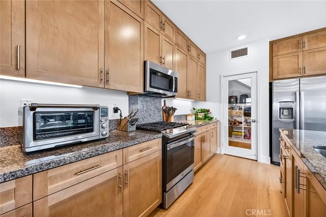 1306 Roots Way, Rancho Mission Viejo, CA 92694