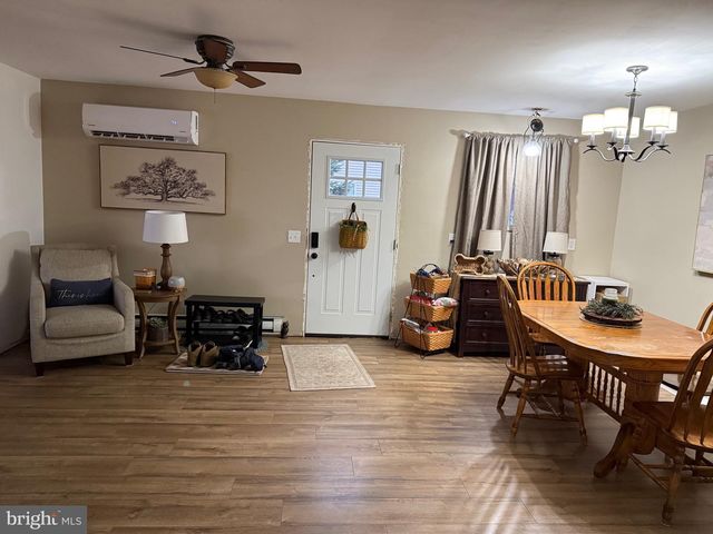 980 HORSEMAN DR, Auburn, PA 17922