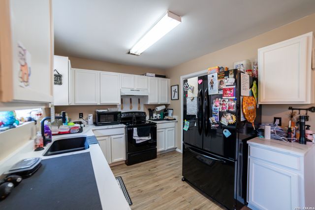 8035 River, San Antonio, TX 78249