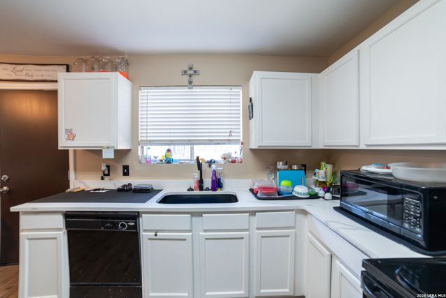 8035 River, San Antonio, TX 78249