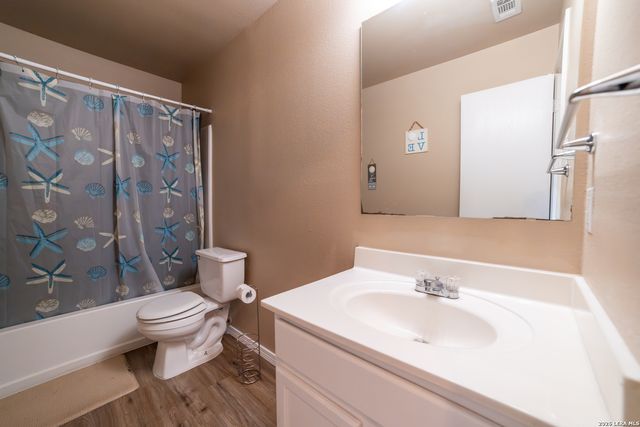 8035 River, San Antonio, TX 78249