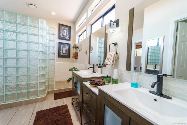 17522 Rancho De Carole Rd, Ramona, CA 92065