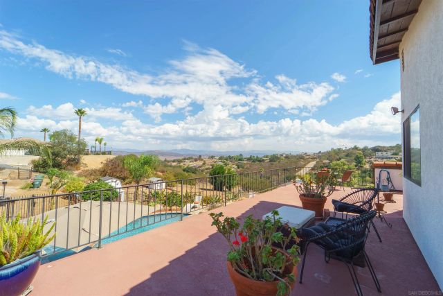 17522 Rancho De Carole Rd, Ramona, CA 92065