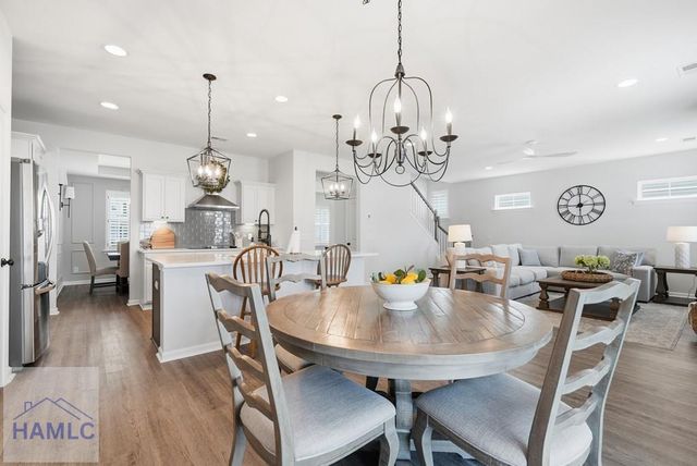35 Henslow Field, Savannah, GA 31419