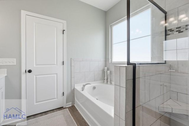 35 Henslow Field, Savannah, GA 31419