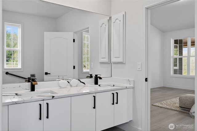 31728 SE Issaquah Fall City Road, Fall City, WA 98024