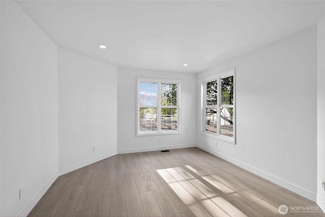 31728 SE Issaquah Fall City Road, Fall City, WA 98024