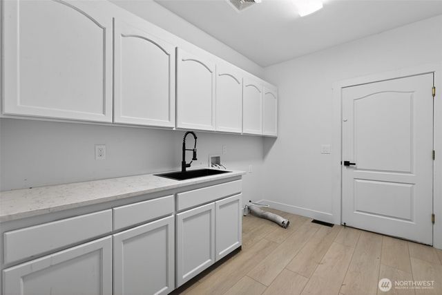 31728 SE Issaquah Fall City Road, Fall City, WA 98024