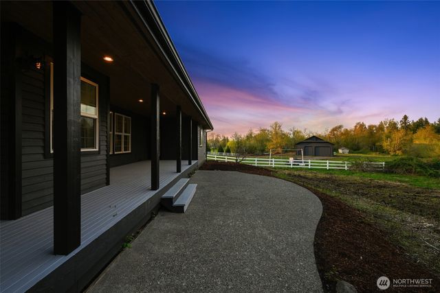 31728 SE Issaquah Fall City Road, Fall City, WA 98024