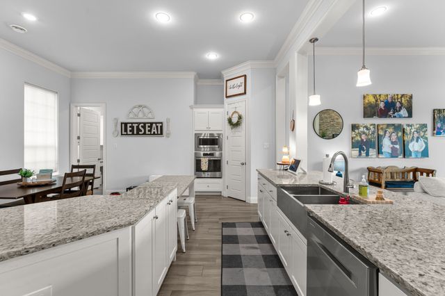 953 Prairie Timber Road, Burleson, TX 76028